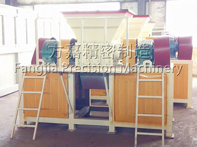 塑料撕碎機