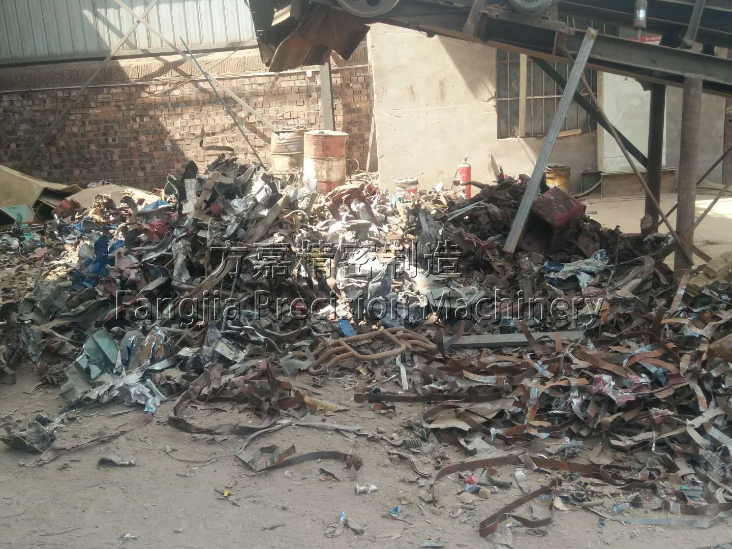 廢鐵撕碎機(jī)