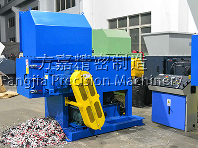 單軸撕碎機(jī)