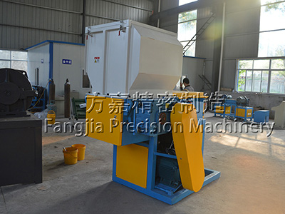 單軸撕碎機(jī)