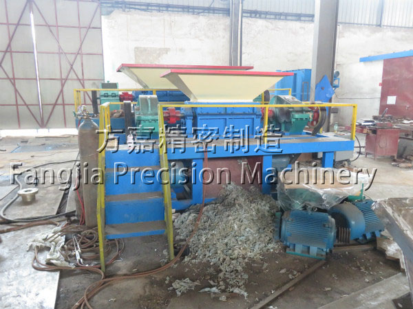 薄膜撕碎機(jī)